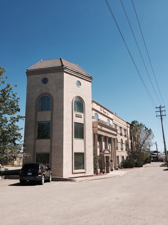 The Bridgeport Inn Fort Mcmurray Εξωτερικό φωτογραφία