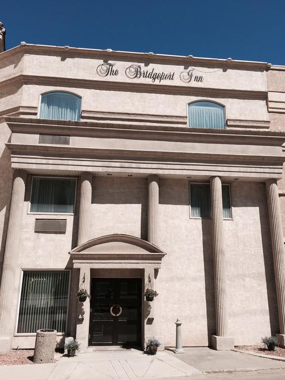 The Bridgeport Inn Fort Mcmurray Εξωτερικό φωτογραφία
