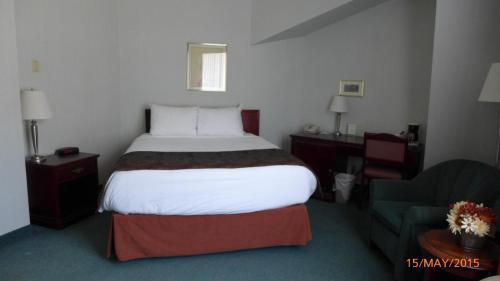 The Bridgeport Inn Fort Mcmurray Εξωτερικό φωτογραφία